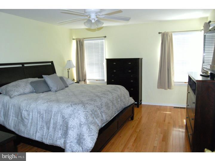 22 Windsor Circle Wayne, PA 19087 - Photo 12 of 21 Gallery Image 12