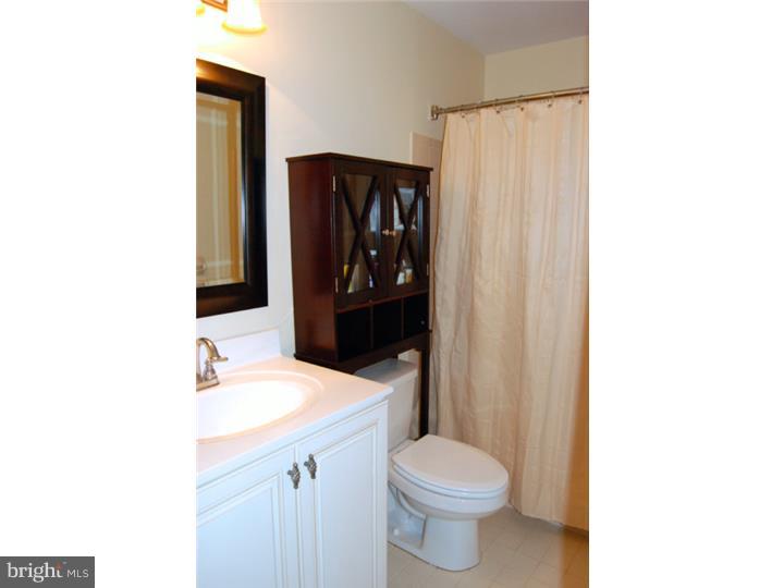 22 Windsor Circle Wayne, PA 19087 - Photo 16 of 21 Gallery Image 16