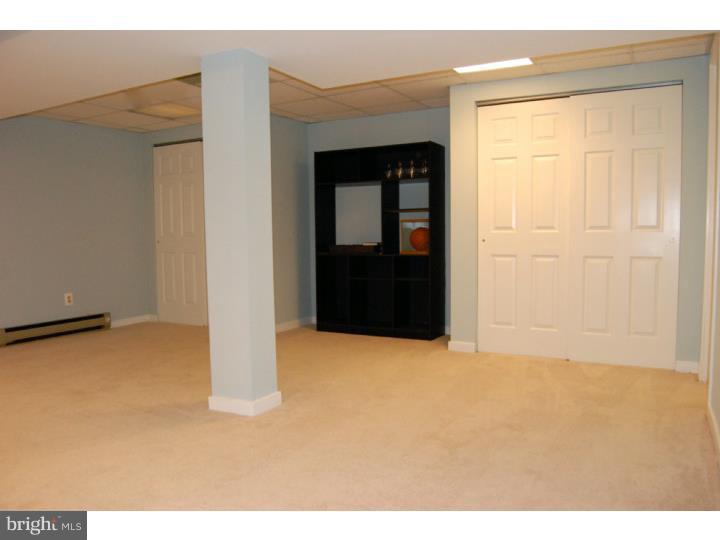 22 Windsor Circle Wayne, PA 19087 - Photo 18 of 21 Gallery Image 18
