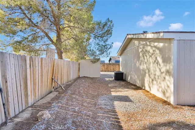 $225,000 | 24939 Camino Del Norte, Barstow, CA 92311