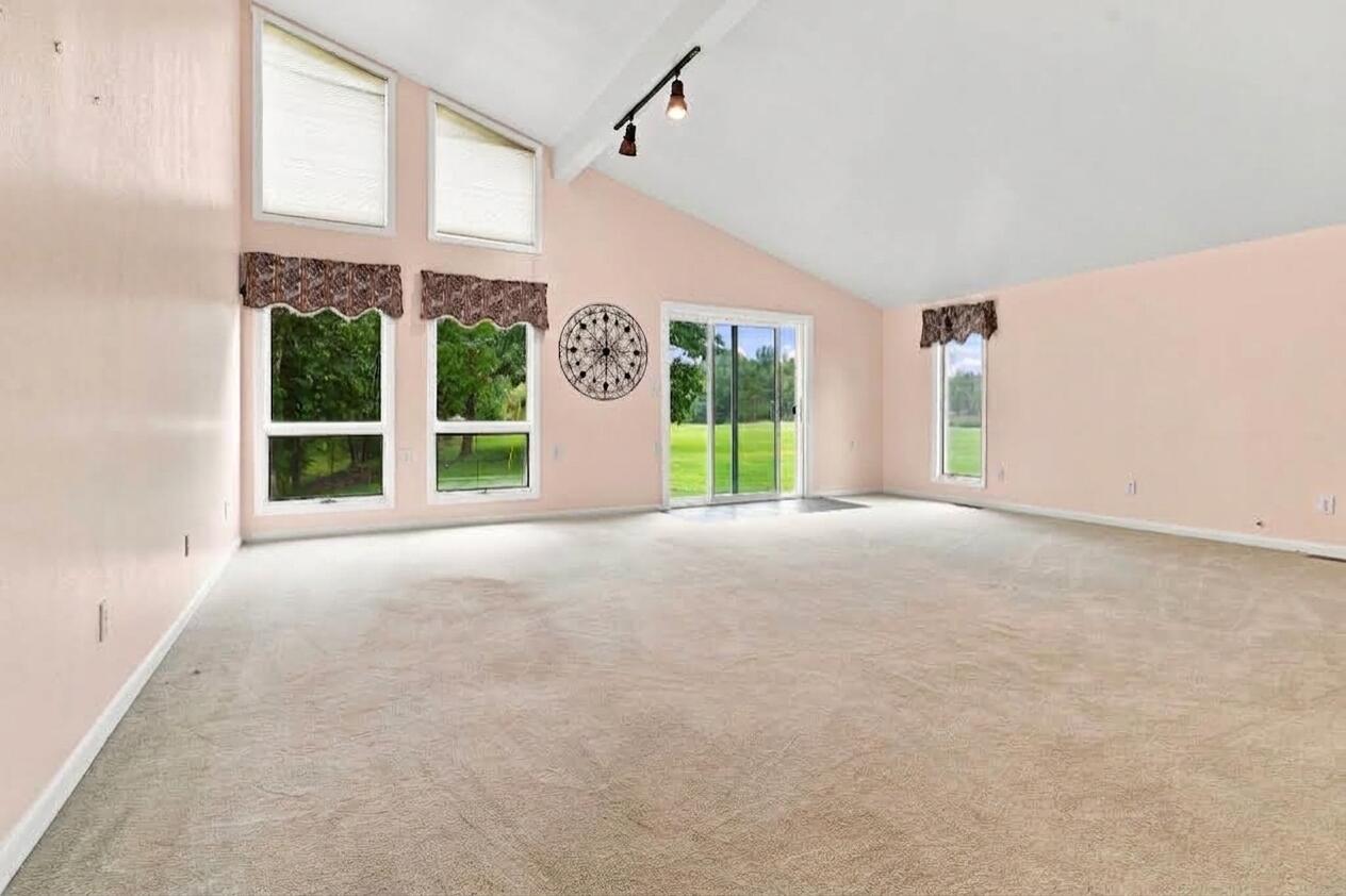 18944 South Lakeside Road New Buffalo, MI 49117 - Photo 5 of 61 living room photo