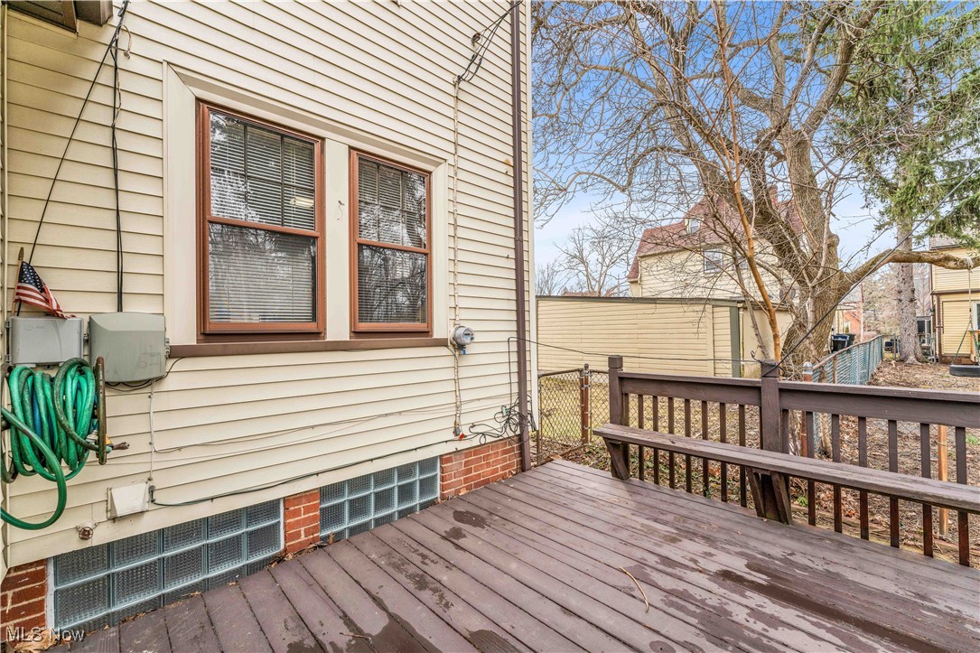 3729 Grosvenor Road Cleveland, OH 44118 - Photo 10 of 39 View of wooden deck