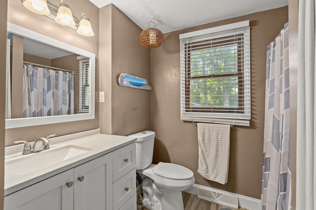 85 Baylies Road, Unit 2 Taunton, MA 02780 - Photo 17 of 42 Gallery Image 17