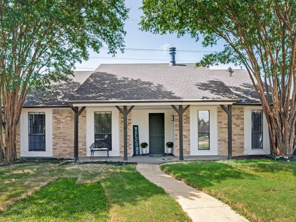 2036 Apple Valley Road Plano, TX 75023 - Photo 2 of 24