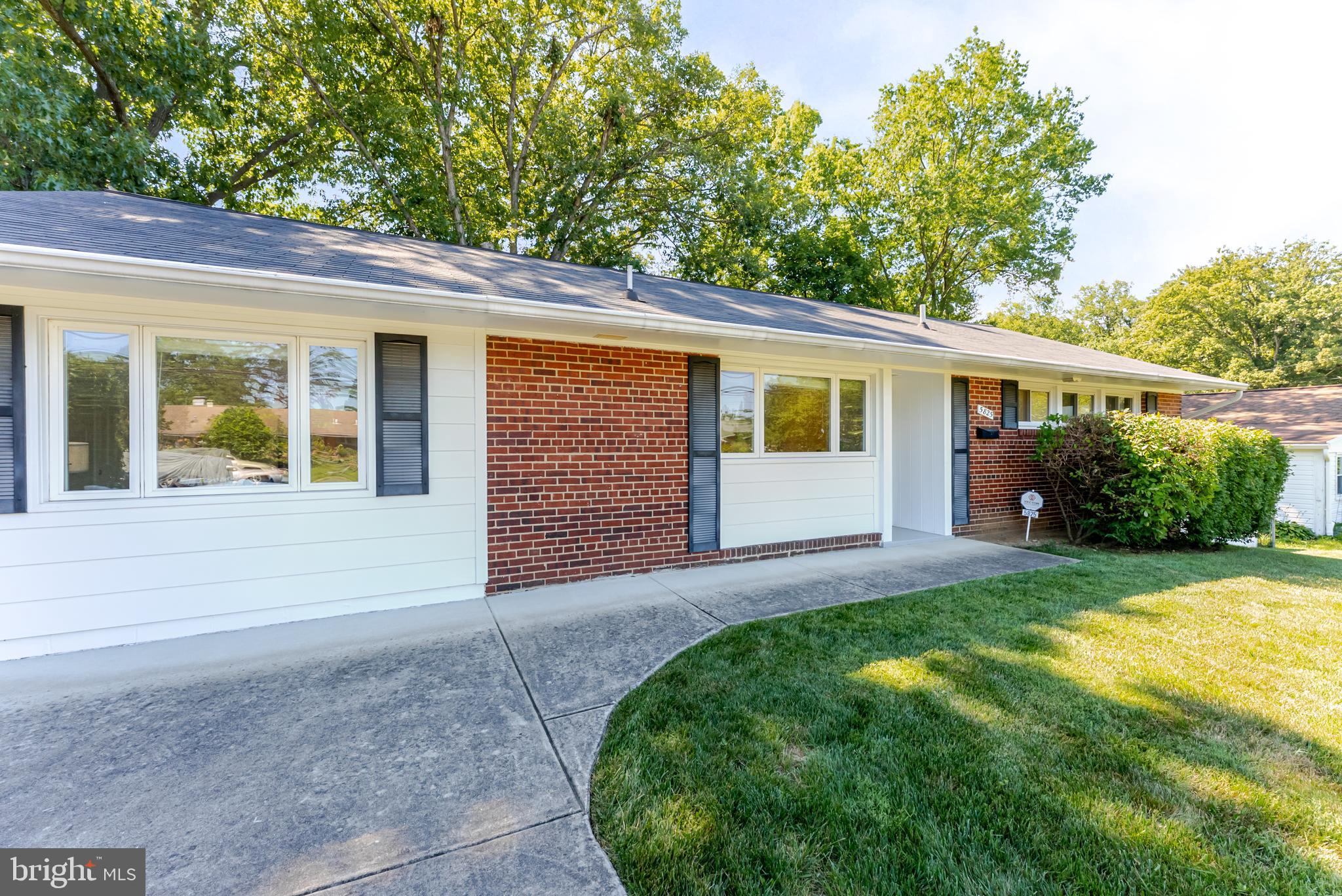 5825 Atteentee Road Springfield, VA 22150 - Photo 30 of 37