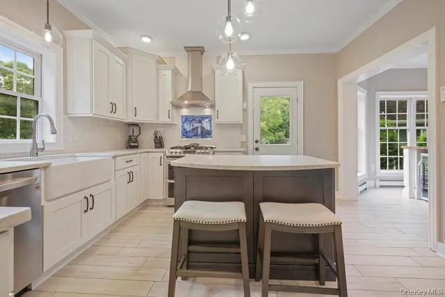 $2,750,000 | 26 Box Tree Road, East Quogue, NY 11942