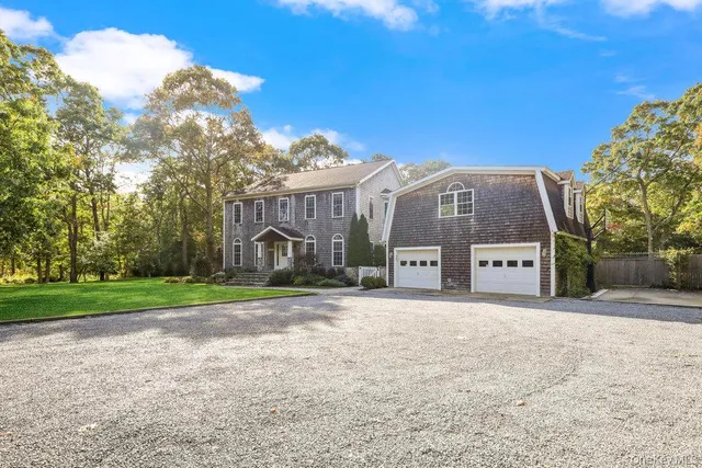 $2,750,000 | 26 Box Tree Road, East Quogue, NY 11942