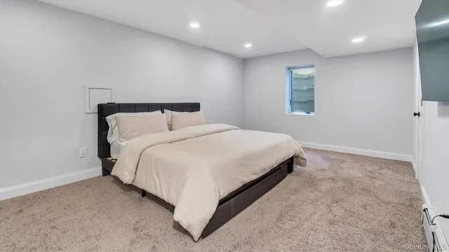 $2,750,000 | 26 Box Tree Road, East Quogue, NY 11942