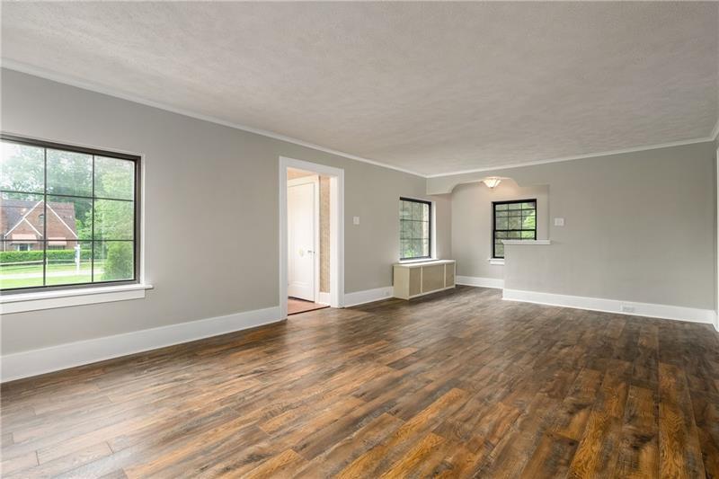 3435 Tuscarawas Road Beaver, PA 15009 - Photo 4 of 24
