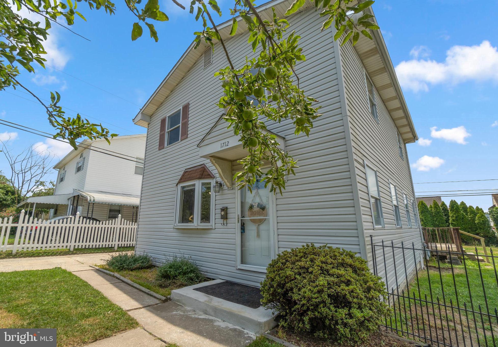 1712 Leslie Road Baltimore, MD 21222 - Photo 3 of 33 Exterior Front