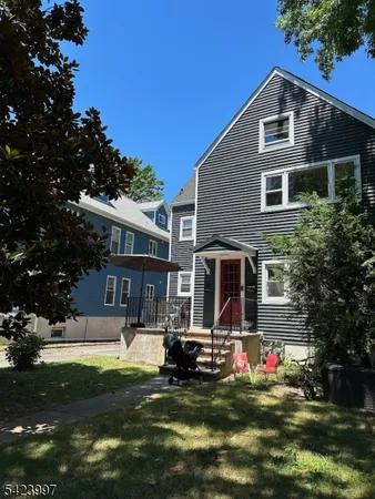 $3,000 | 546 4th Avenue, Unit 2, Garwood, NJ 07027