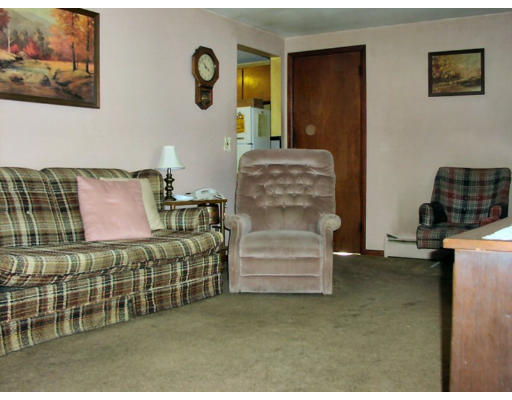 119 Falmouth Road Chicopee, MA 01020 - Photo 4 of 7 Gallery Image 4