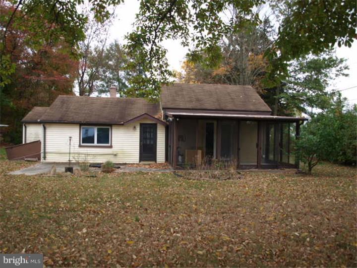 3301 Ford Road Bristol, PA 19007 - Photo 1 of 8 Gallery Image 1
