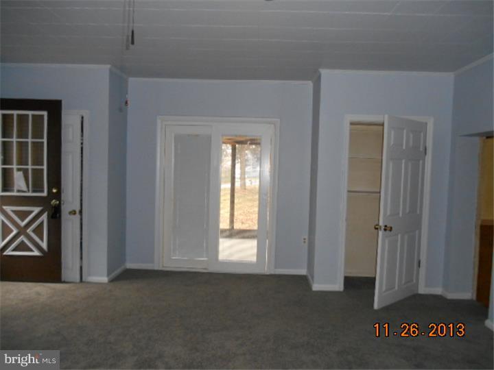 3301 Ford Road Bristol, PA 19007 - Photo 7 of 8 Gallery Image 7