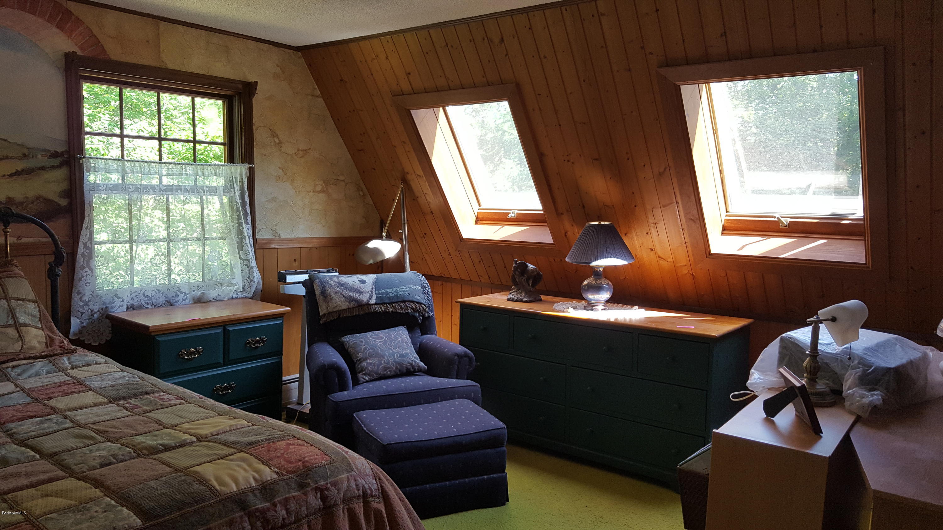 96 Shore Road Hinsdale, MA 01235 - Photo 20 of 67 Bedroom skylights