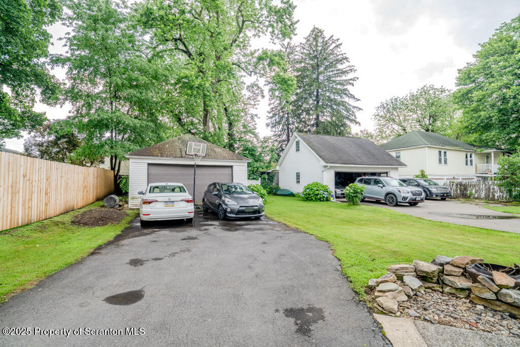 2020 Rigg Street, Unit L 13 Dunmore, PA 18512 - Photo 6 of 37 7RV08959