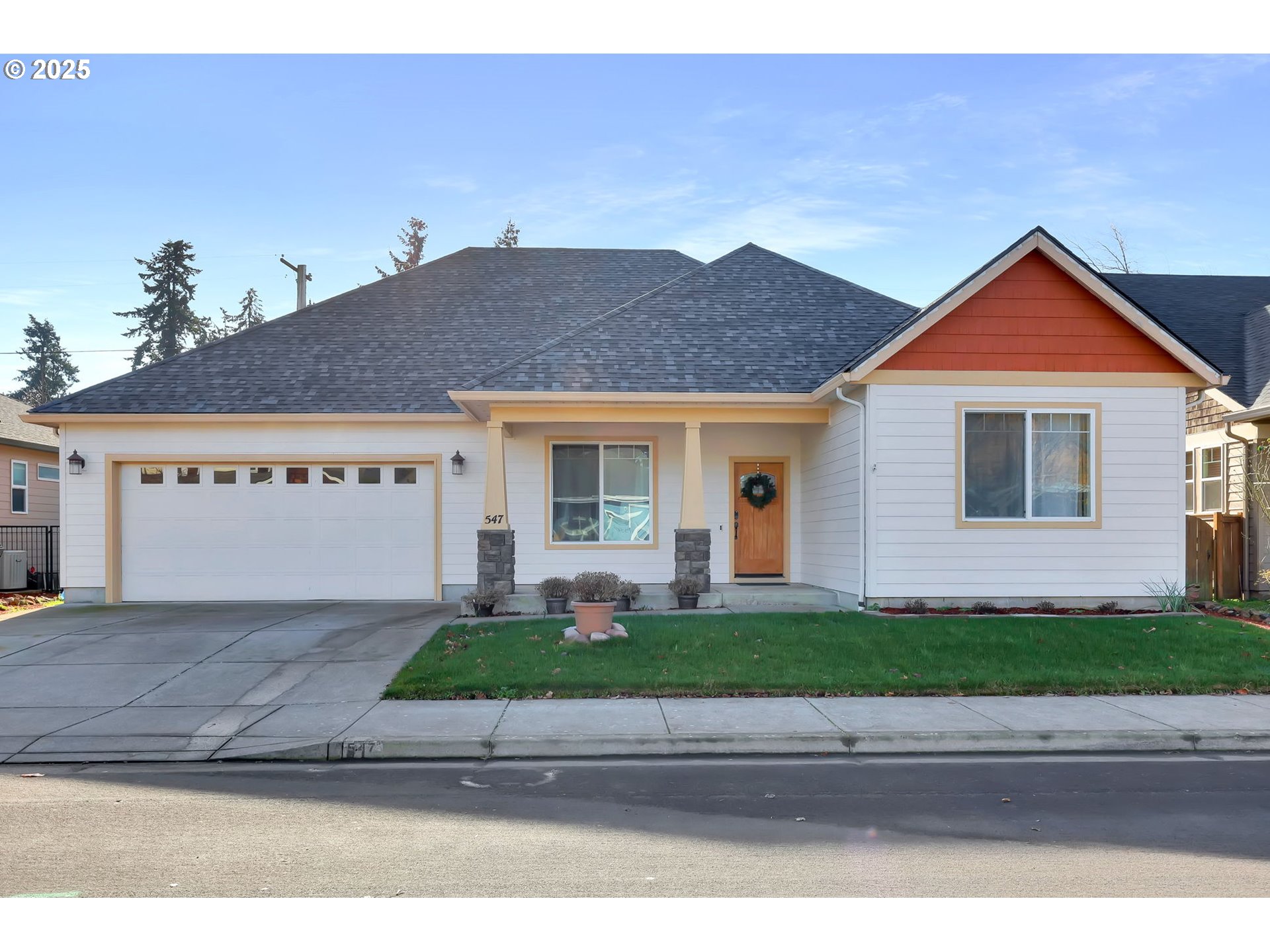 547 Ethan Court Springfield, OR 97477 - Photo 1 of 48 Gallery Image 1