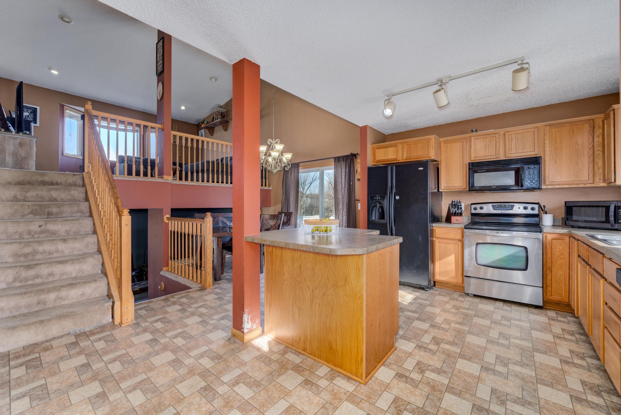 30722 Reed Avenue Shafer, MN 55074 - Photo 2 of 17 Gallery Image 2