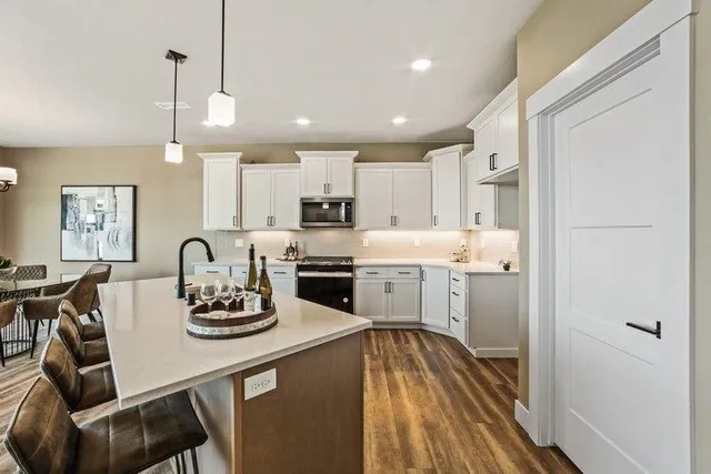 $721,000 | 18096 North Morton Drive, Colbert, WA 99005