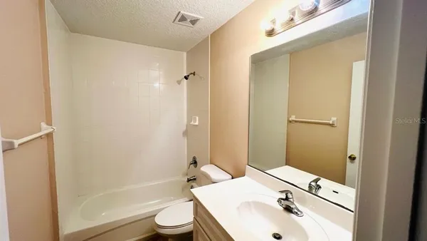 $1,600 | 23 Brunswick Lane, Unit A, Palm Coast, FL 32137