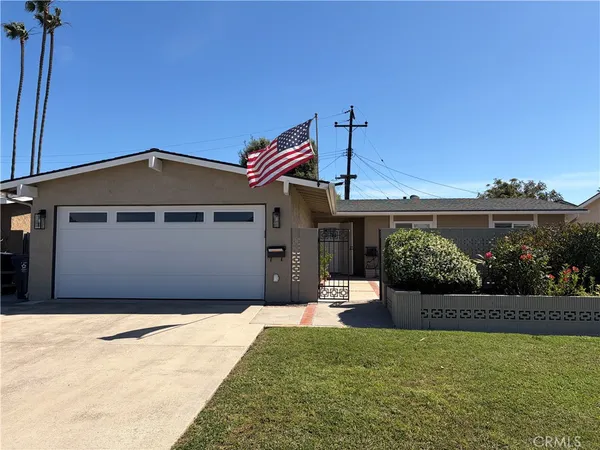 $4,500 | 7622 Don Drive, Huntington Beach, CA 92647