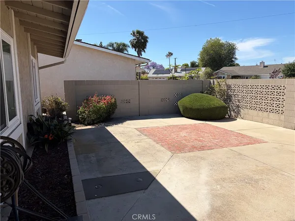 $4,500 | 7622 Don Drive, Huntington Beach, CA 92647