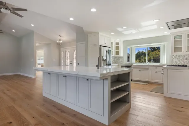 $980,000 | 10601 Isabel Hunter Court, Oakdale, CA 95361