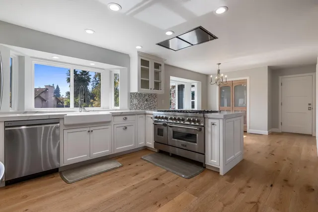 $980,000 | 10601 Isabel Hunter Court, Oakdale, CA 95361