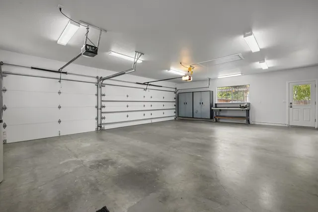 $980,000 | 10601 Isabel Hunter Court, Oakdale, CA 95361