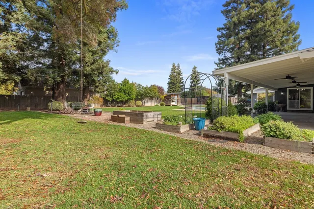 $980,000 | 10601 Isabel Hunter Court, Oakdale, CA 95361