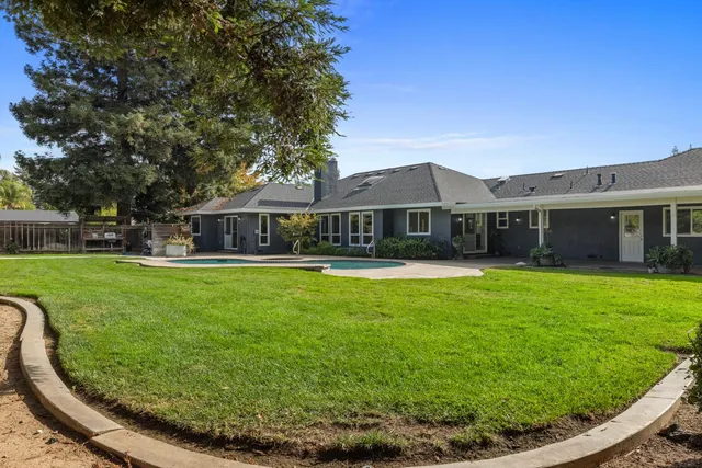 $980,000 | 10601 Isabel Hunter Court, Oakdale, CA 95361