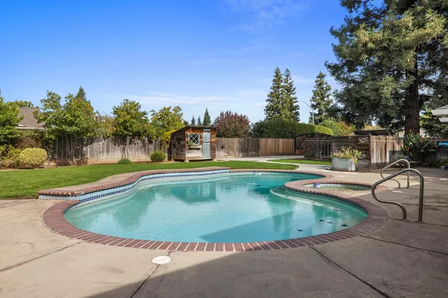 $980,000 | 10601 Isabel Hunter Court, Oakdale, CA 95361