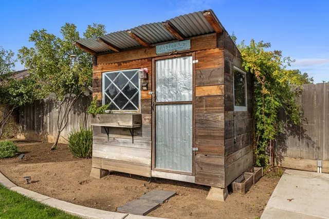 $980,000 | 10601 Isabel Hunter Court, Oakdale, CA 95361