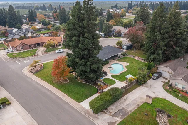 $980,000 | 10601 Isabel Hunter Court, Oakdale, CA 95361