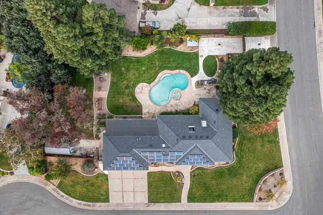 $980,000 | 10601 Isabel Hunter Court, Oakdale, CA 95361