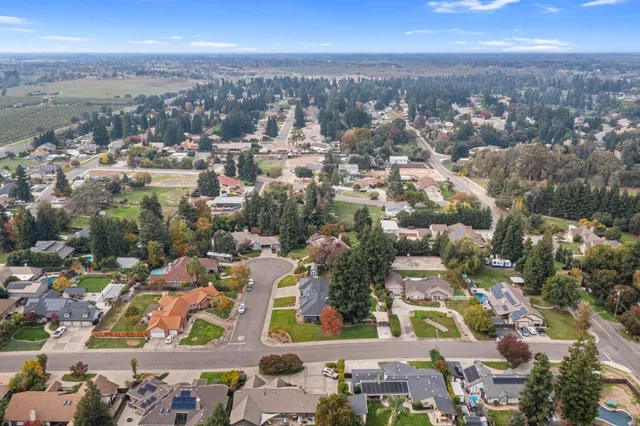 $980,000 | 10601 Isabel Hunter Court, Oakdale, CA 95361