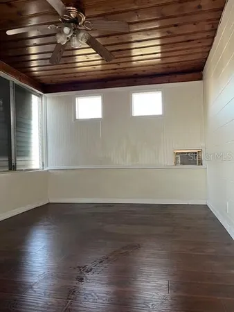 $1,695 | 6561 72nd Avenue North, Pinellas Park, FL 33781