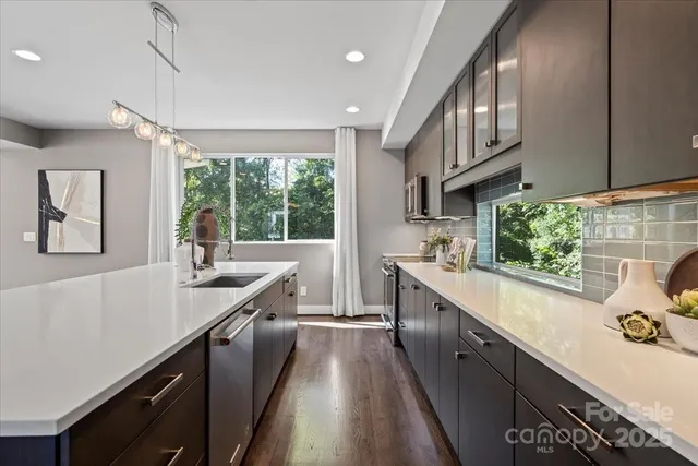 $995,001 | 1409 North Alexander Street, Charlotte, NC 28205