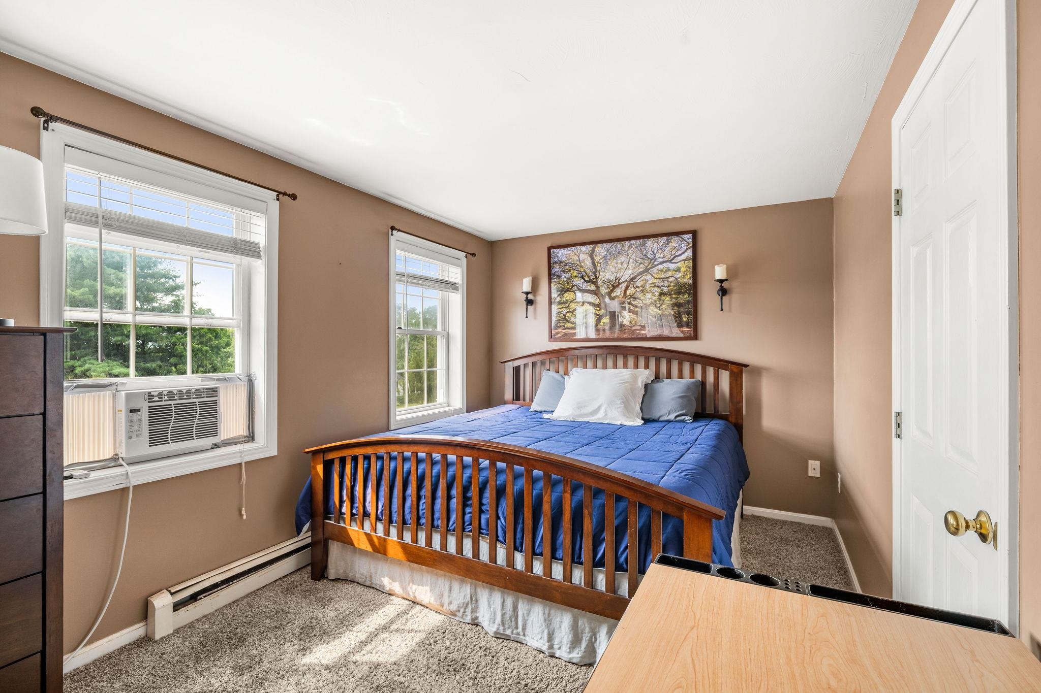 4 Squamscott Avenue Derry, NH 03038 - Photo 16 of 23