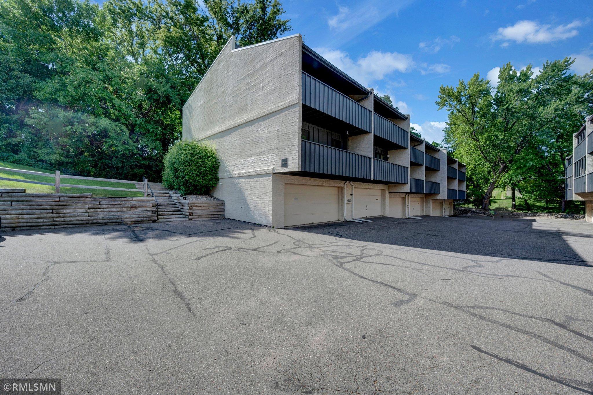 11446 Minnetonka Mills Road Minnetonka, MN 55305 - Photo 19 of 19 Gallery Image 19