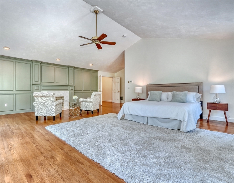 10 Garland Road Lincoln, MA 01773 - Photo 18 of 39