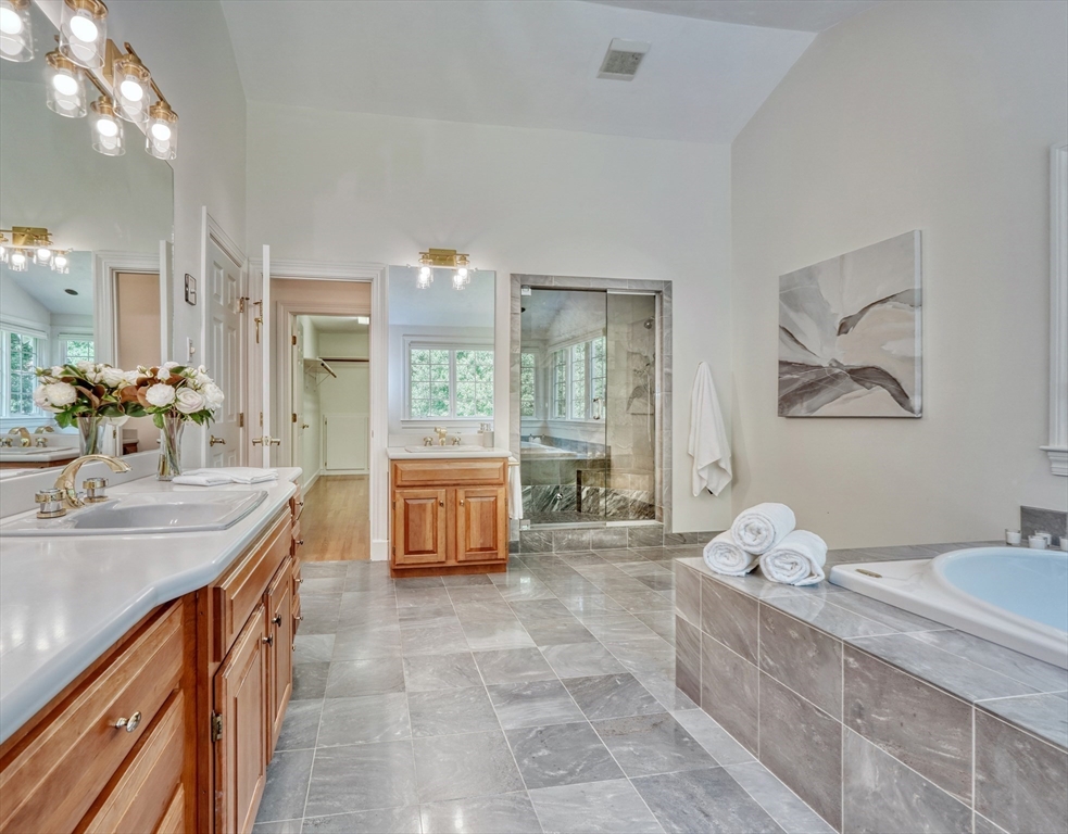 10 Garland Road Lincoln, MA 01773 - Photo 20 of 39