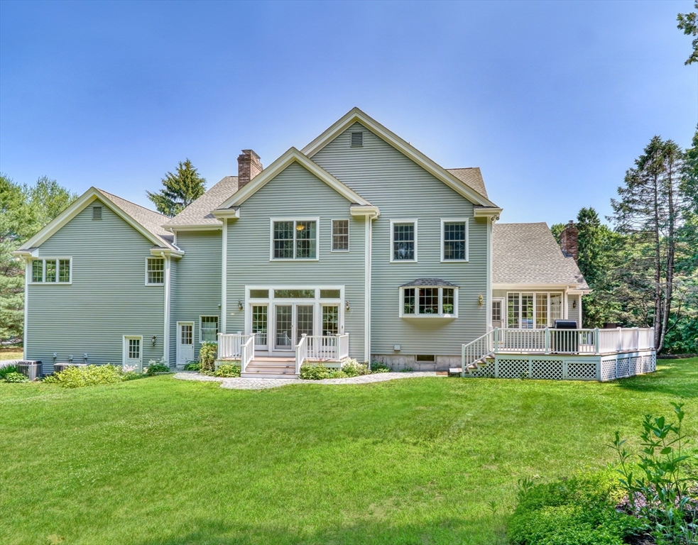 10 Garland Road Lincoln, MA 01773 - Photo 36 of 39