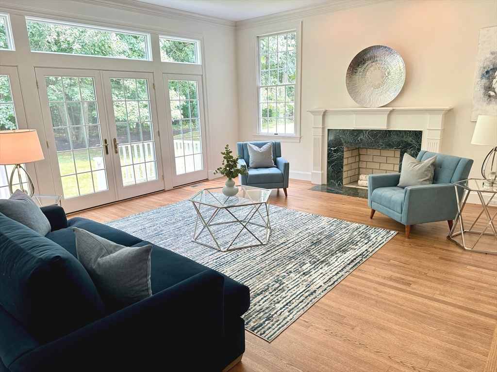 10 Garland Road Lincoln, MA 01773 - Photo 7 of 39