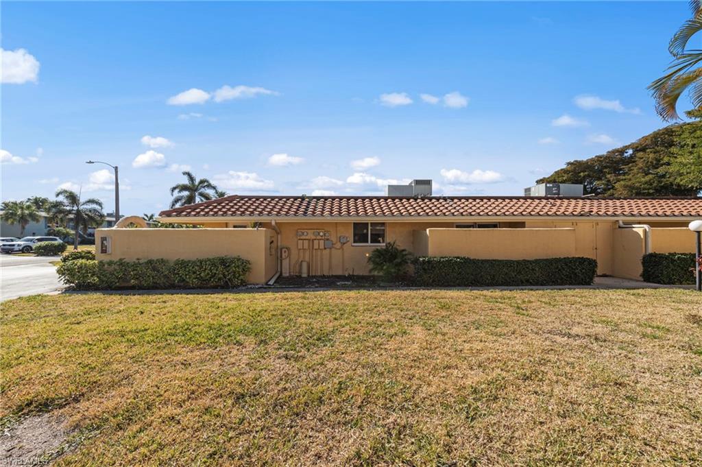 180 Harrison Road, Unit G4 Naples, FL 34112 - Photo 6 of 46 a view of a terrace