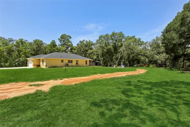 $530,000 | 33433 Loop Court, Webster, FL 33597