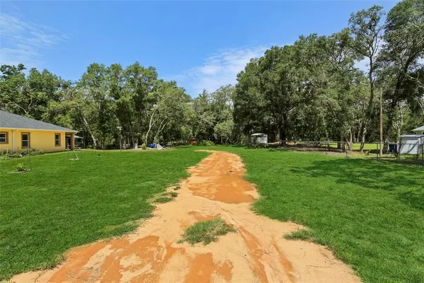 $520,000 | 33433 Loop Court, Webster, FL 33597