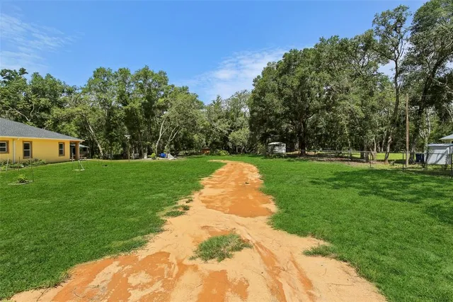 $530,000 | 33433 Loop Court, Webster, FL 33597