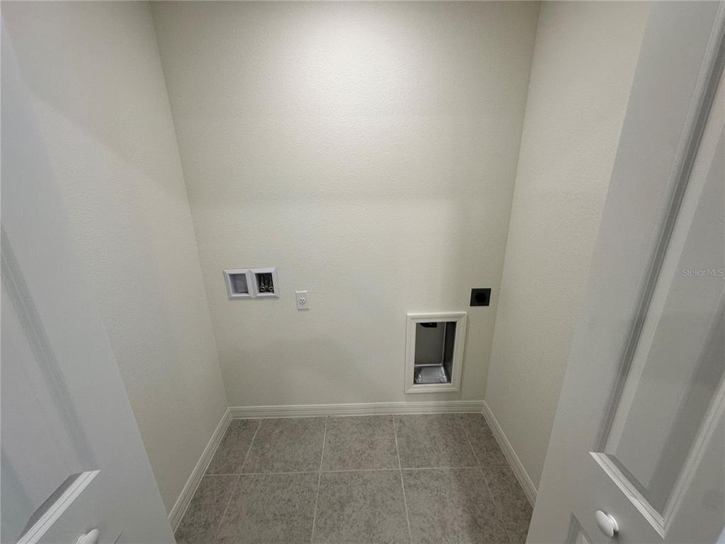 41 Round Tree Drive Palm Coast, FL 32164 - Photo 11 of 14