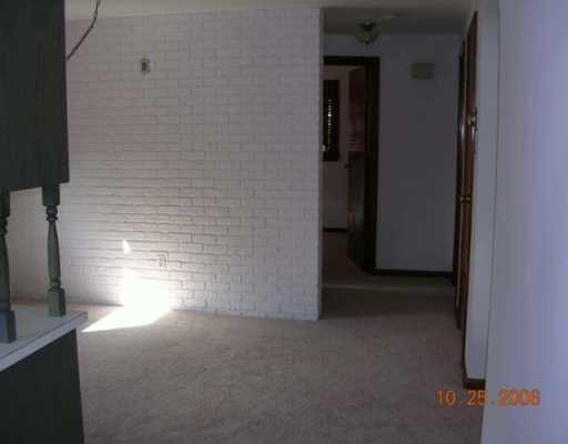 171 Baldwin Road Carnegie, PA 15106 - Photo 4 of 8 Gallery Image 4